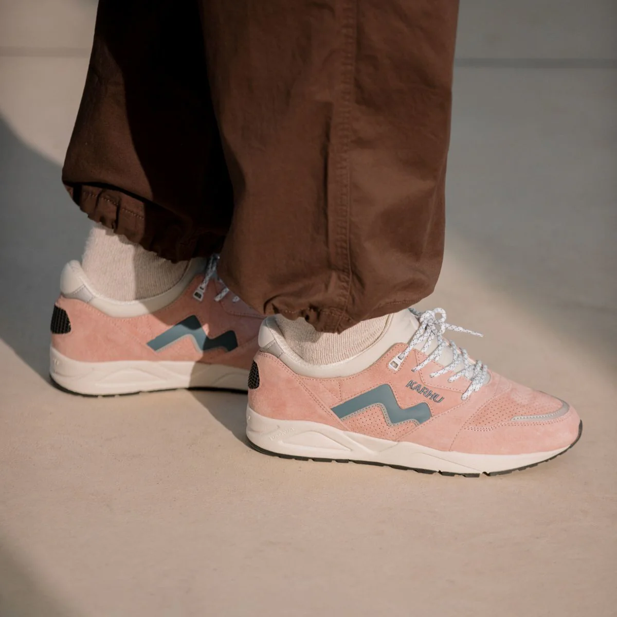 ARIA 95 - CAMEO ROSE / BLUE MIRAGE - Image 2