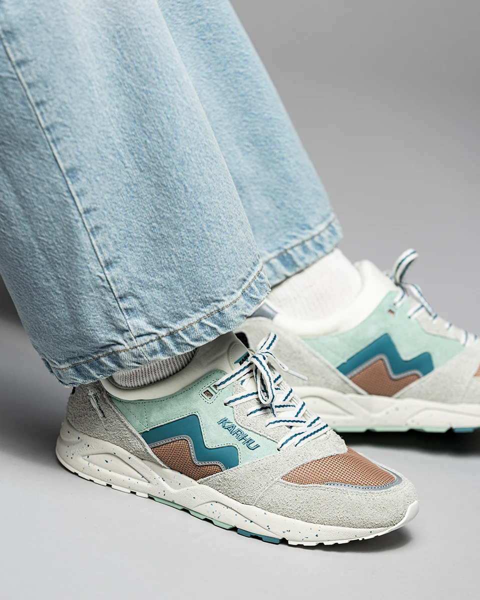 ARIA 95 - FOGGY DEW / BRITTANY BLUE - Image 8