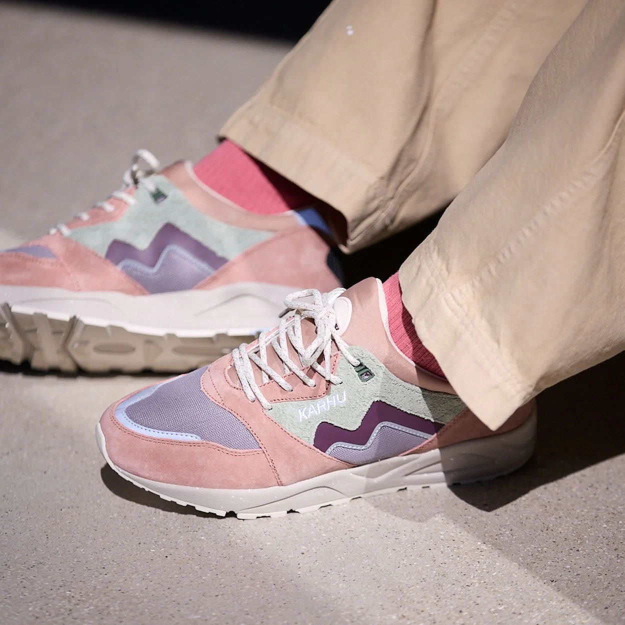 ARIA 95 - WARM TAUPE / FIG - Image 2