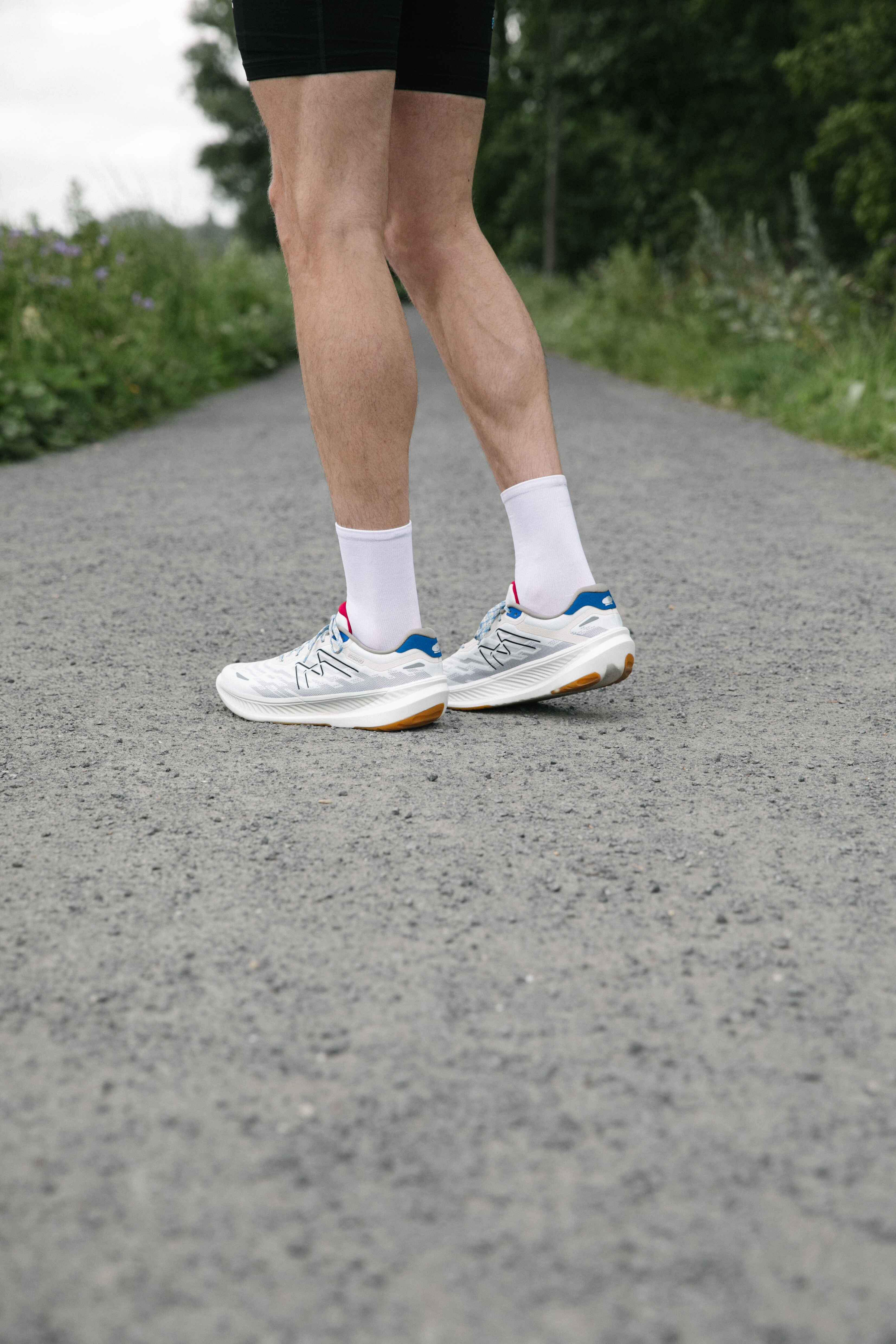 MEN'S FUSION 4.5 - BIT OF BLUE / SKYDIVER - Image 9
