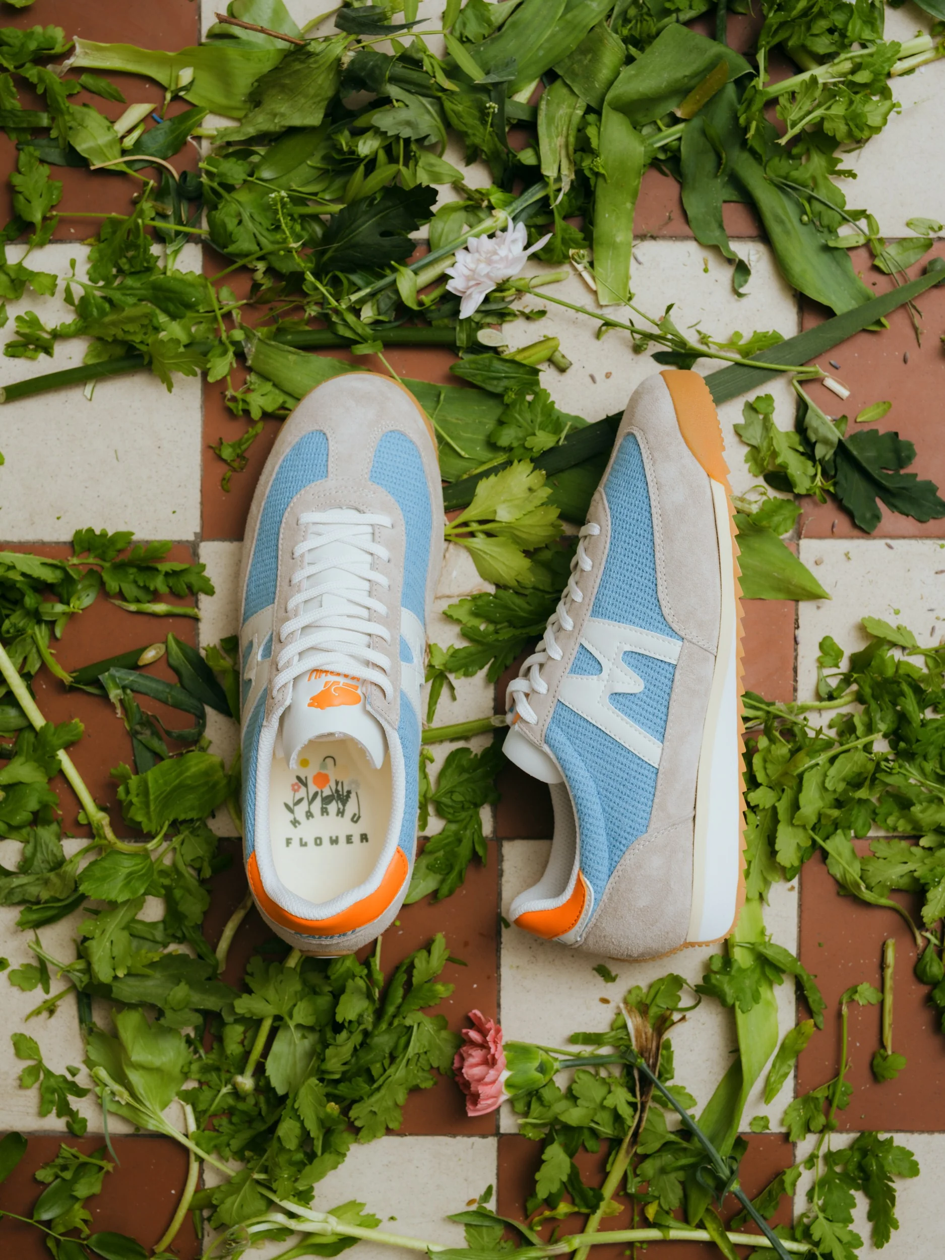 MESTARI 76 - SILVER LINING / ORANGE PEEL - Image 10