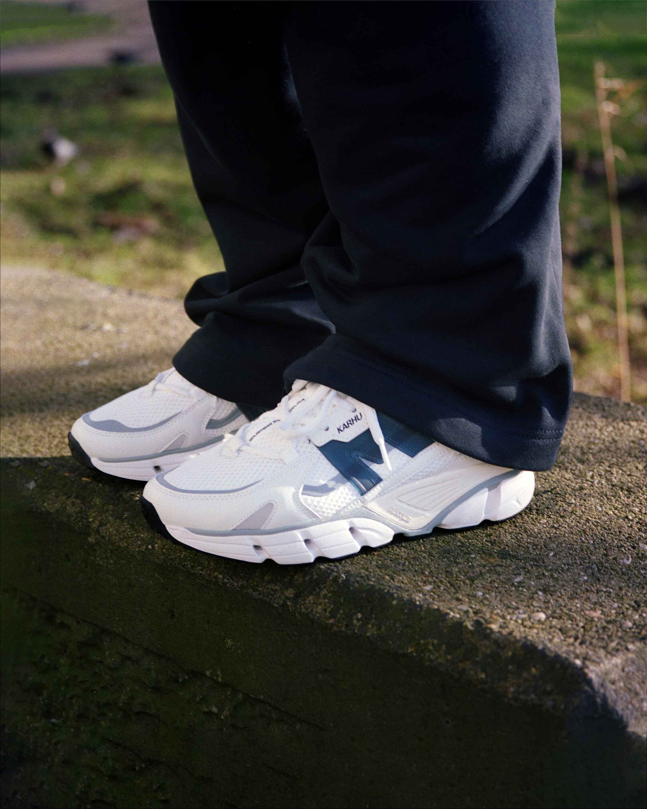 SUPER FULCRUM - WHITE / DEEP DIVE - Image 9