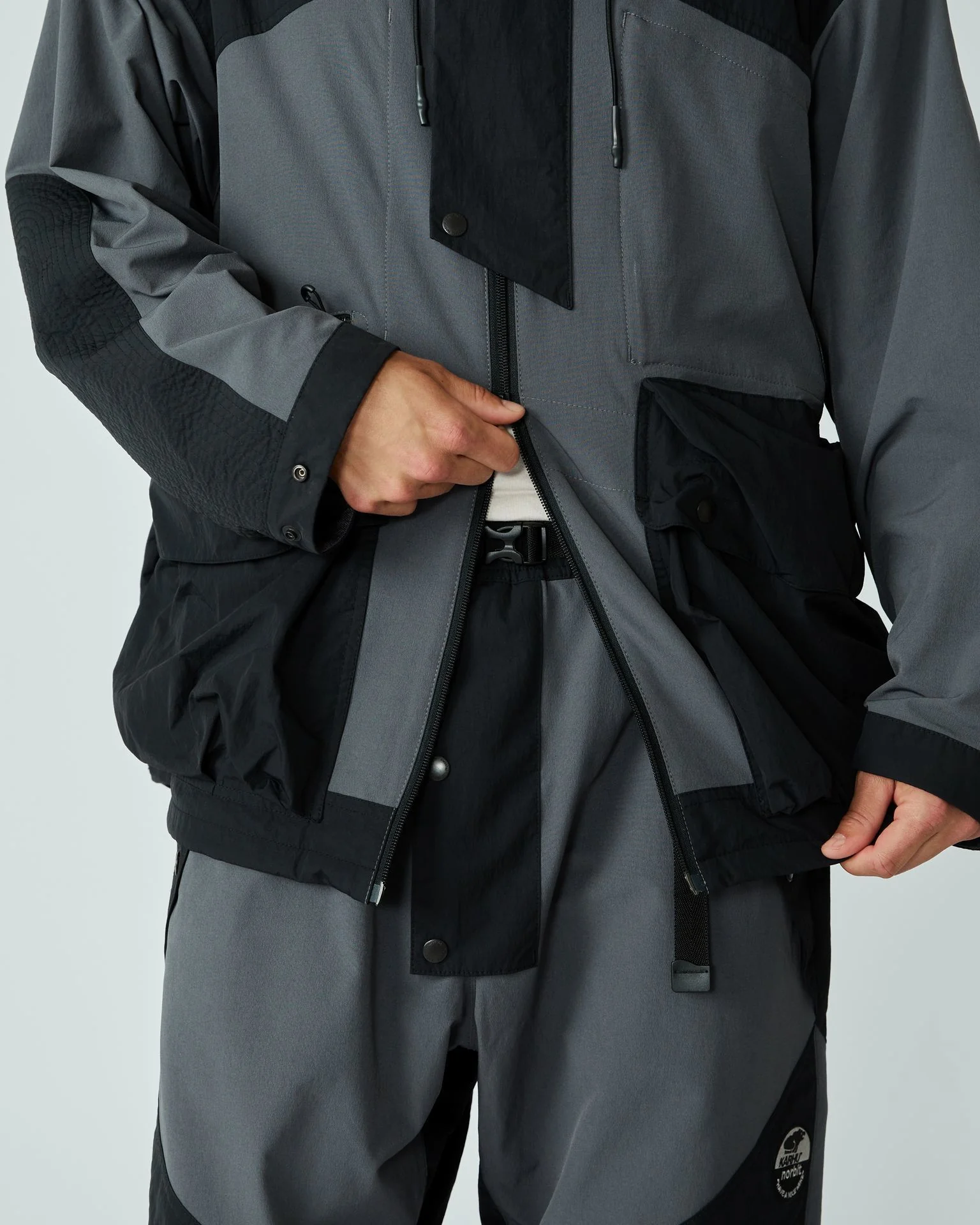 KARHU X NORBIT HIKE PANTS - GRAY - Image 5