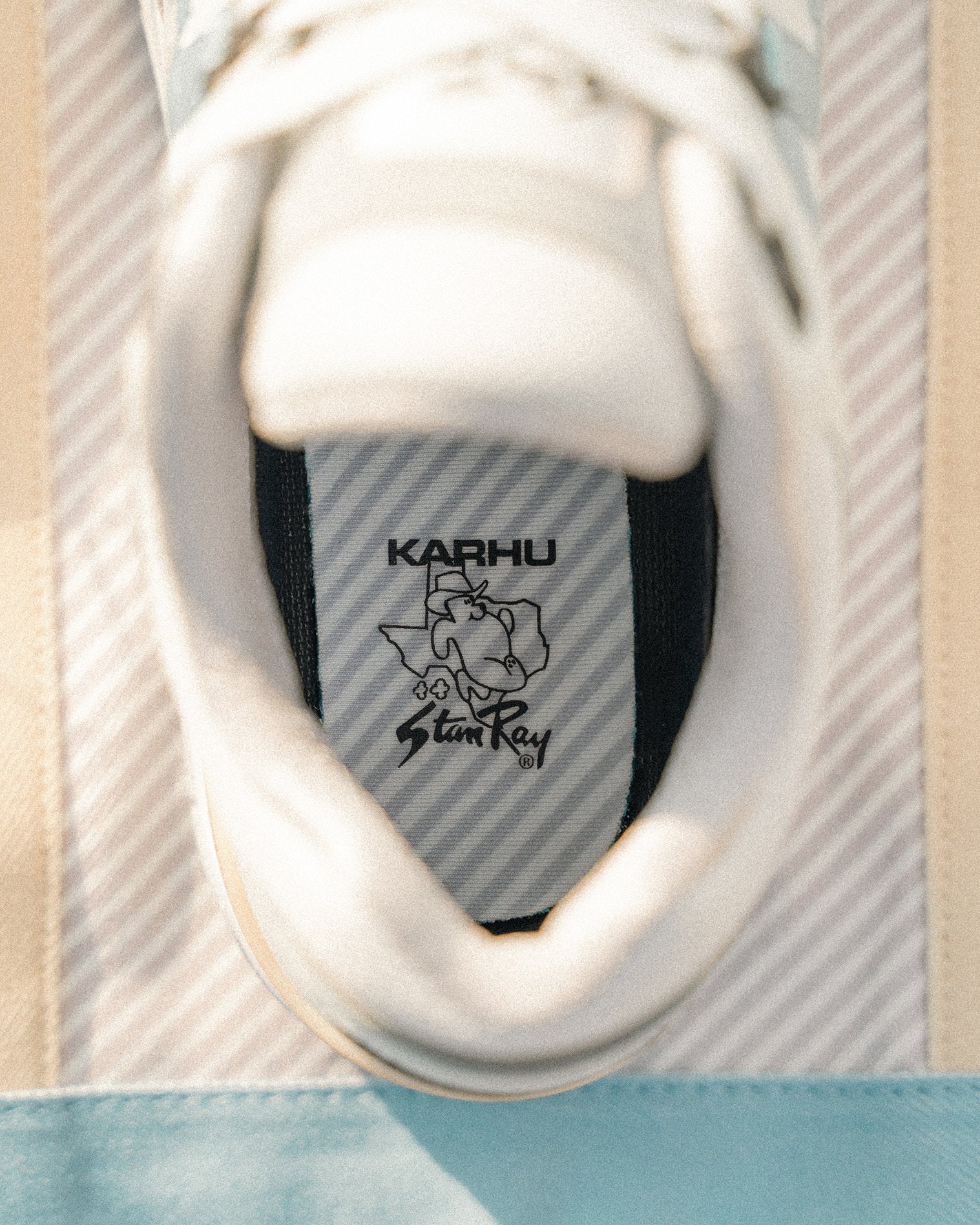 KARHU X STAN RAY FUSION XT - BRIGHT WHITE / STERLING BLUE - Image 16